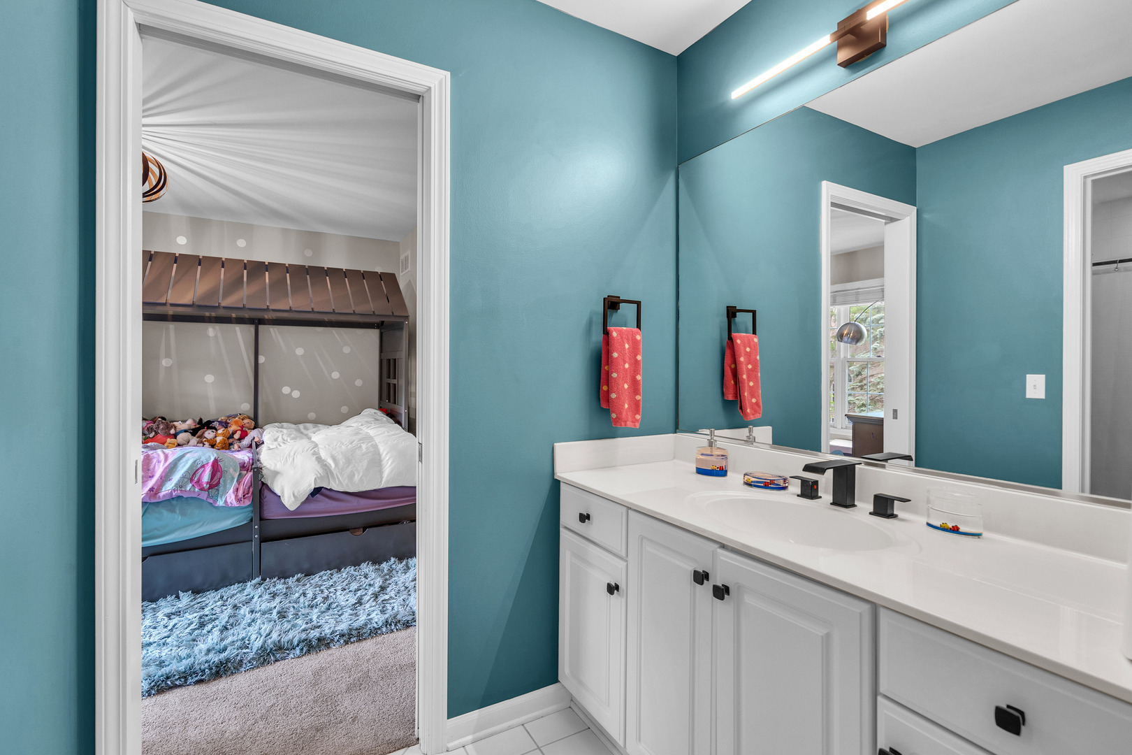 1315 Dunrobin Road Naperville, IL 60540 - Photo 29 of 53 Gallery Image 29