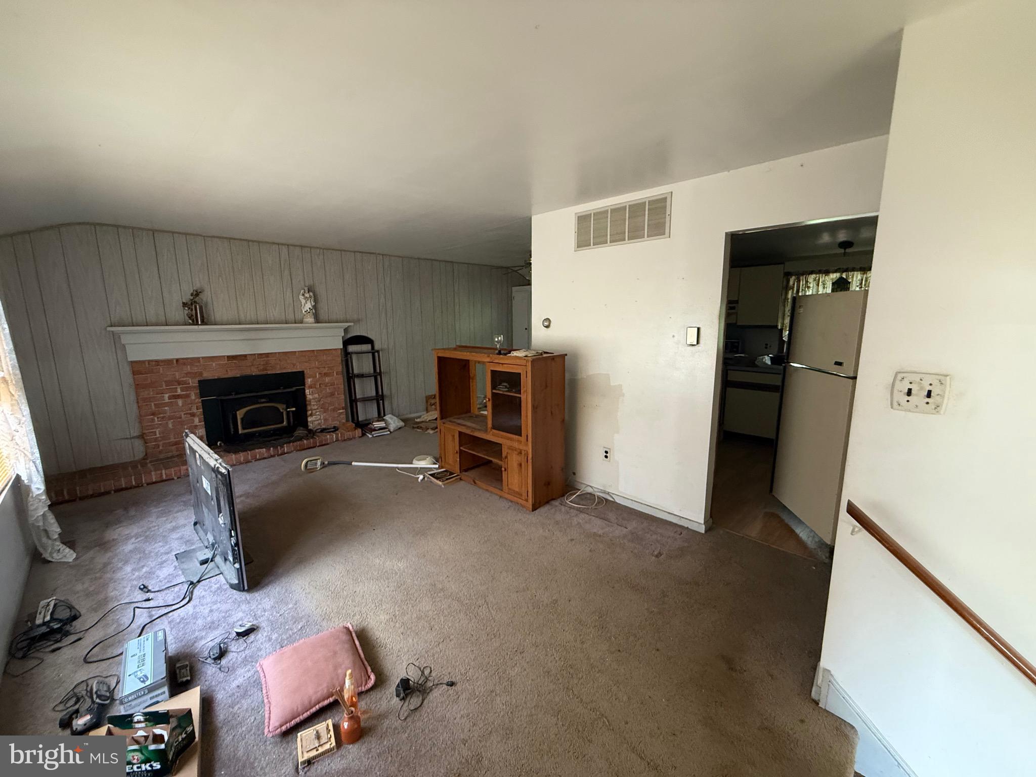 422 Birch Drive Mickleton, NJ 08056 - Photo 3 of 18