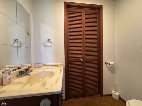 $280,000 | 2324 East 200 North, Rushville, IN 46173