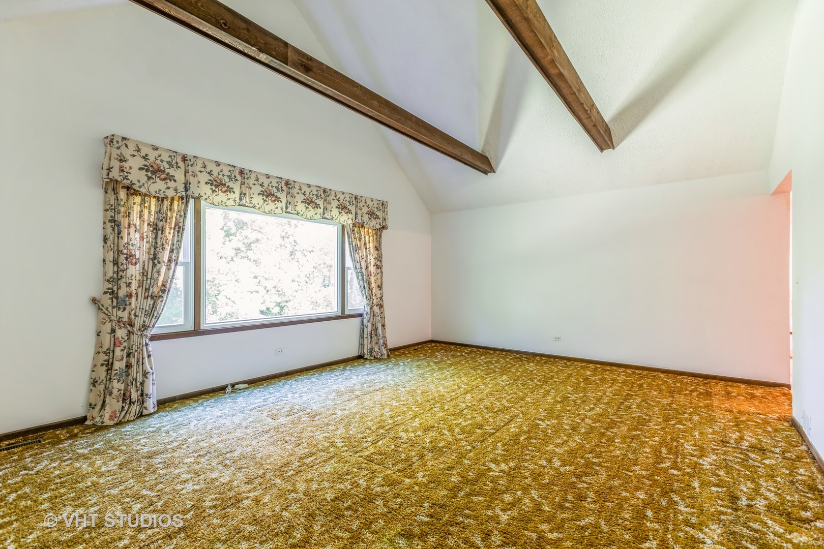 1166 Geringer Road Algonquin, IL 60102 - Photo 3 of 29 Gallery Image 3