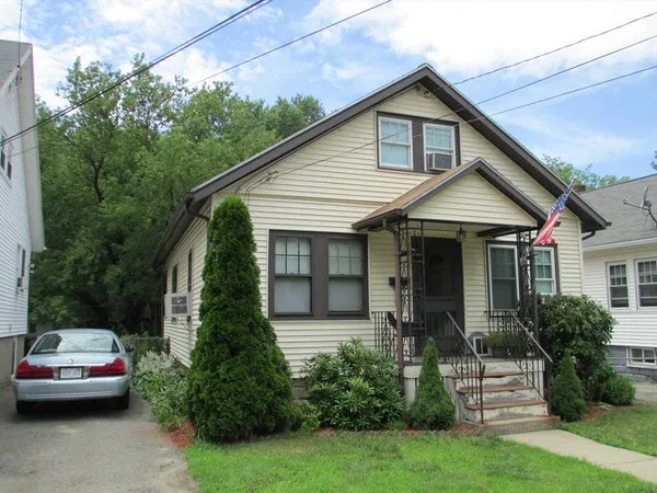 $599,900 | 113 Ames Street, Dedham, MA 02026