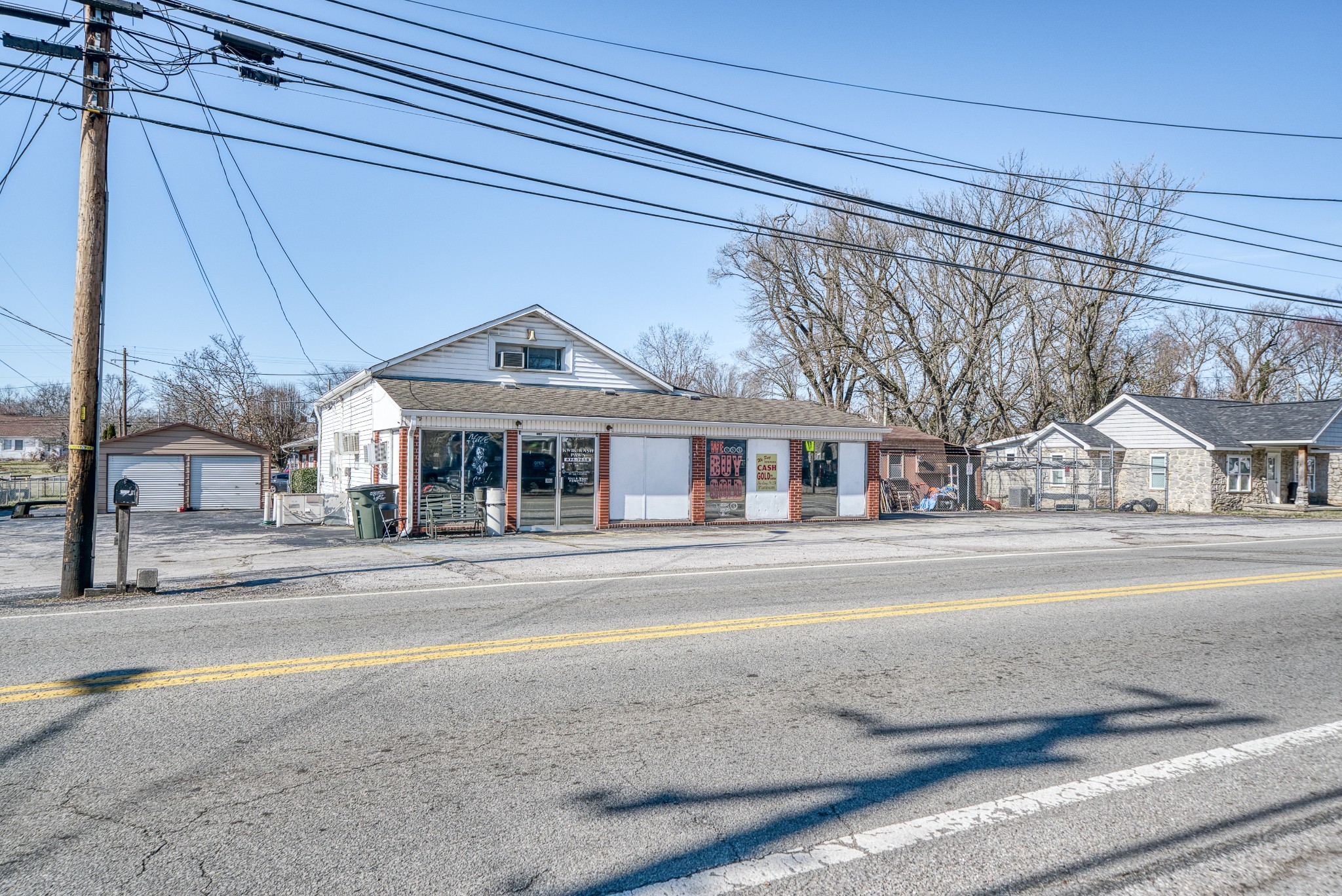 249 North Spring Street Sparta, TN 38583 - Photo 3 of 23