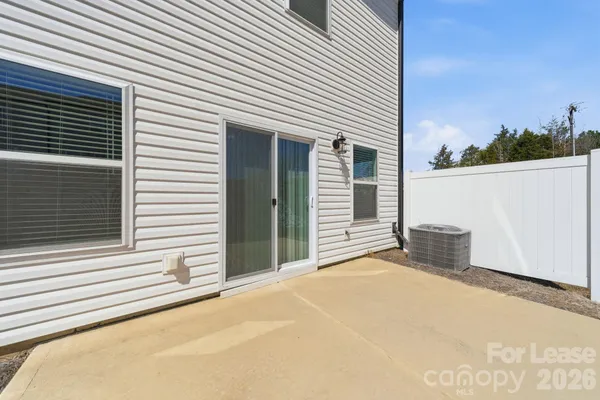 $2,200 | 11936 Basking Drive, Charlotte, NC 28214