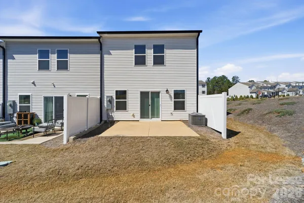 $2,200 | 11936 Basking Drive, Charlotte, NC 28214