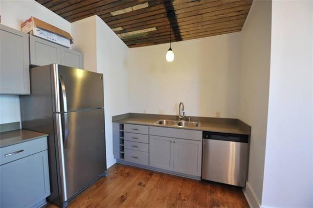 731 North Rendon New Orleans, LA 70119 - Photo 3 of 7