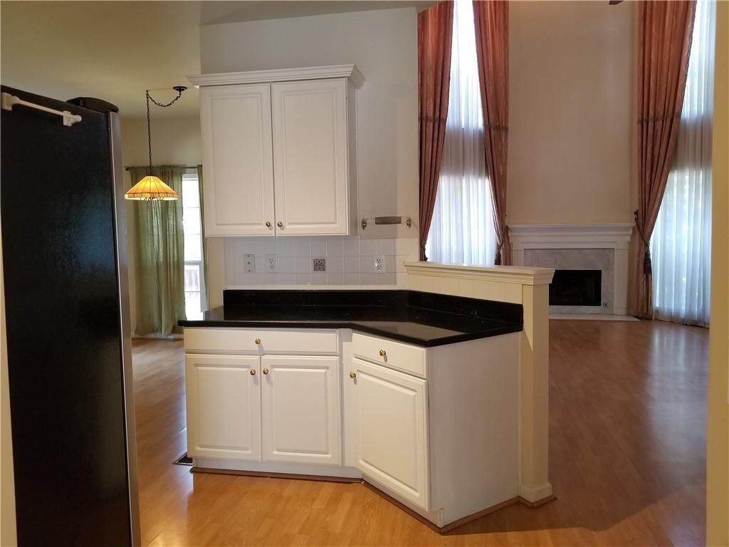 2828 Oglethorpe Run Square Suwanee, GA 30024 - Photo 11 of 46