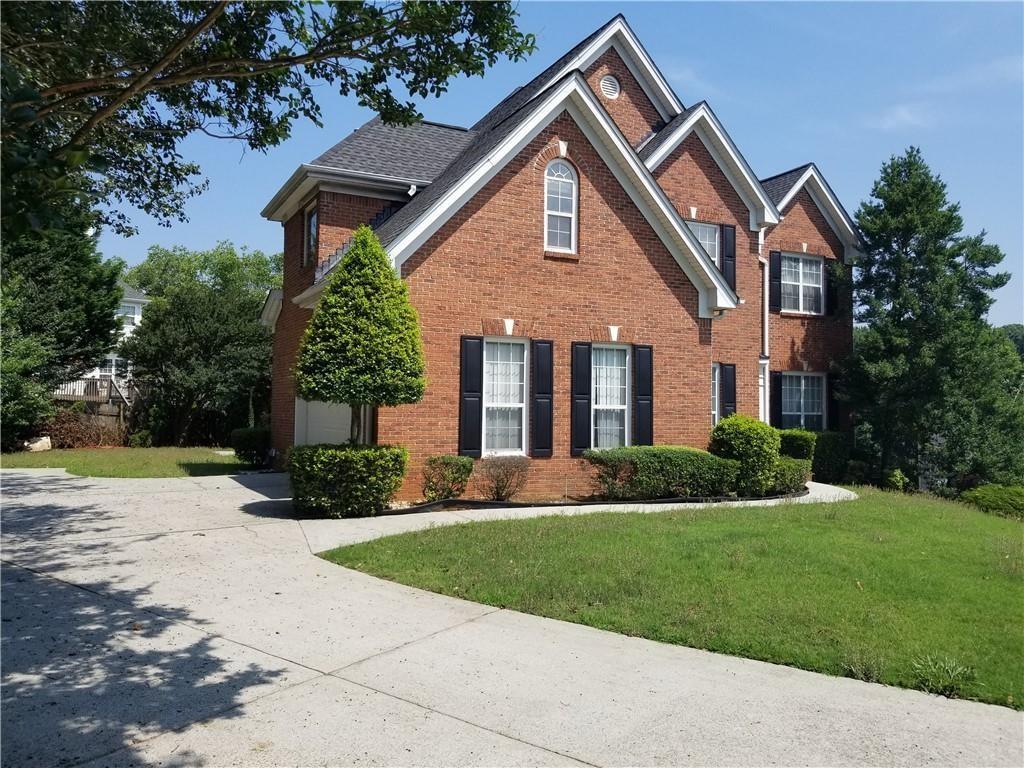 2828 Oglethorpe Run Square Suwanee, GA 30024 - Photo 2 of 46