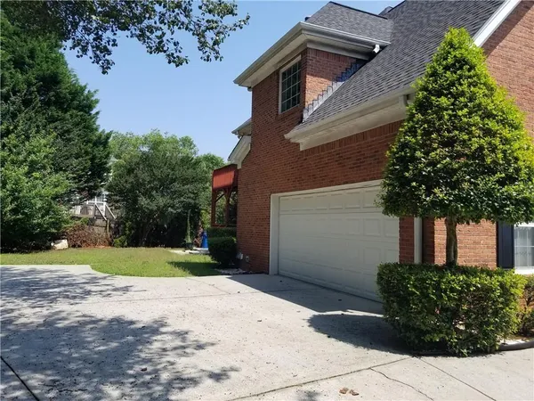 $3,100 | 2828 Oglethorpe Run Square, Suwanee, GA 30024