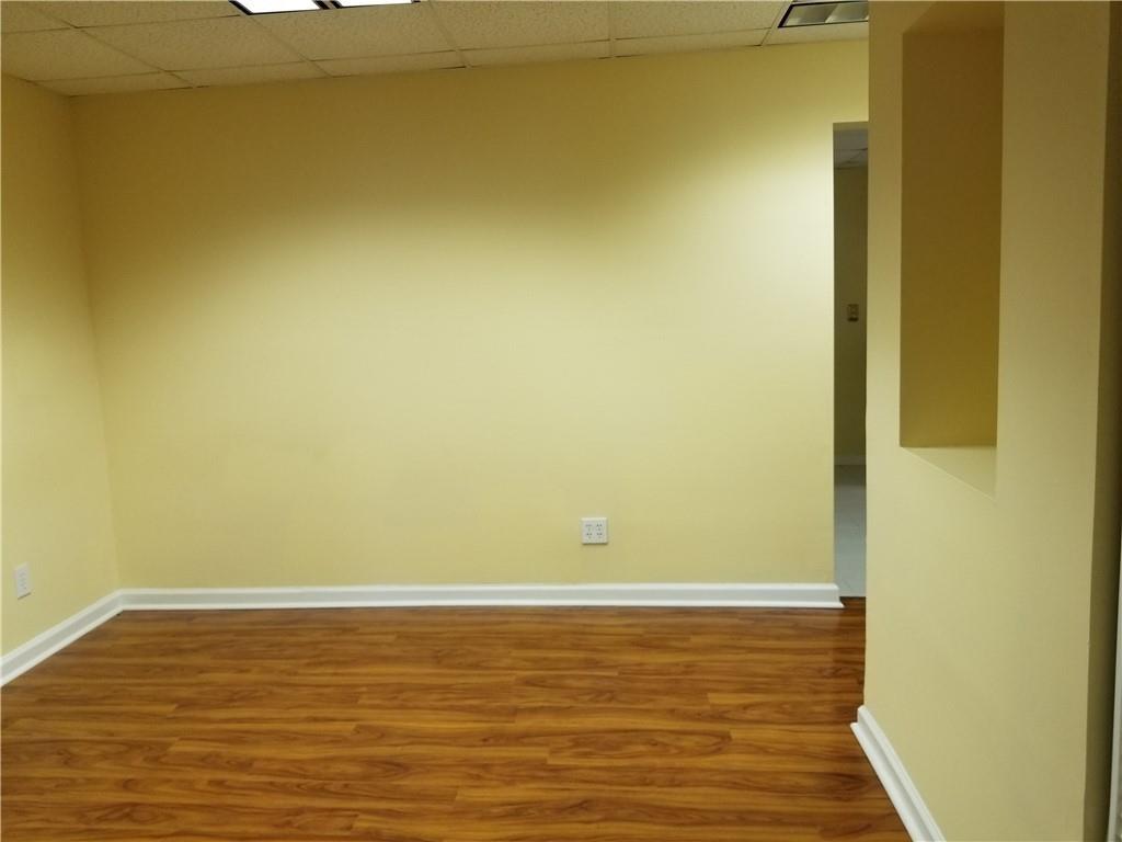 2828 Oglethorpe Run Square Suwanee, GA 30024 - Photo 37 of 46