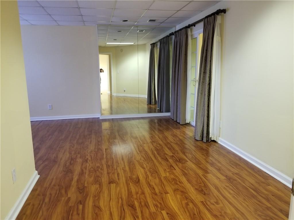 2828 Oglethorpe Run Square Suwanee, GA 30024 - Photo 38 of 46
