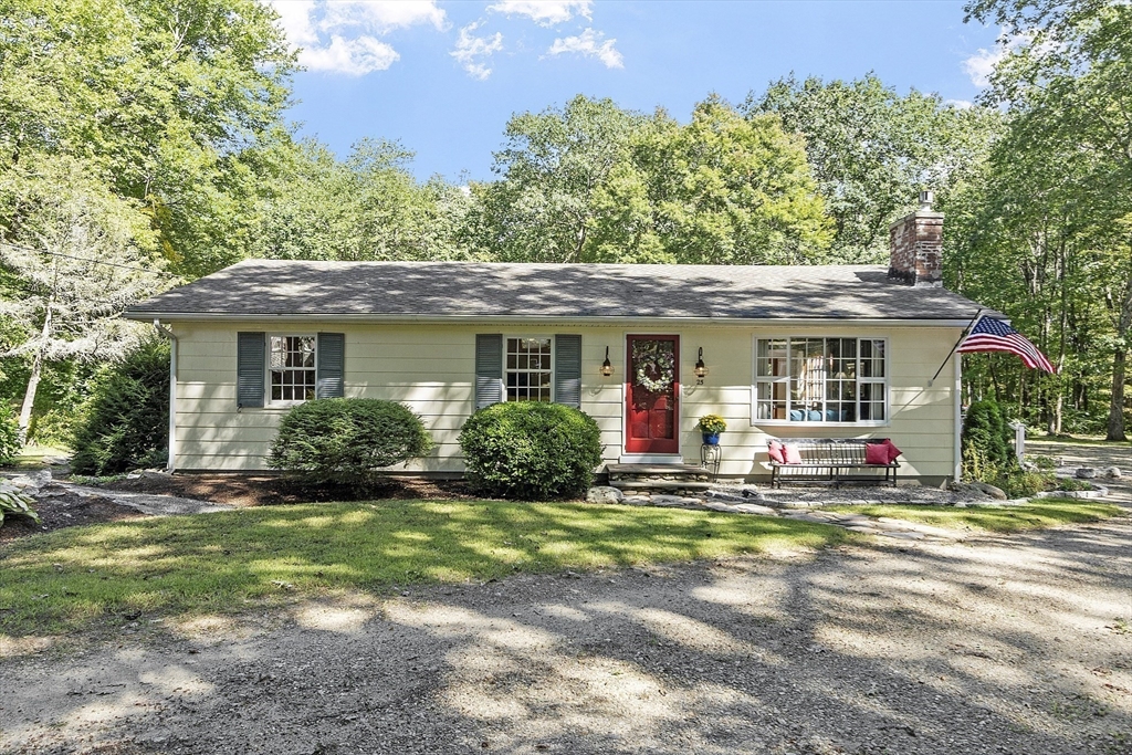 25 Old Coach Road Barre, MA 01005 - Photo 26 of 41