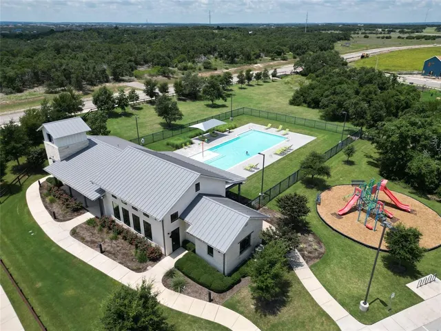 a black and white photo of a living room