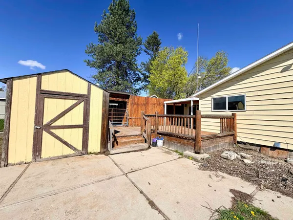 $240,000 | 609 Columbia Street, Deer Park, WA 99006