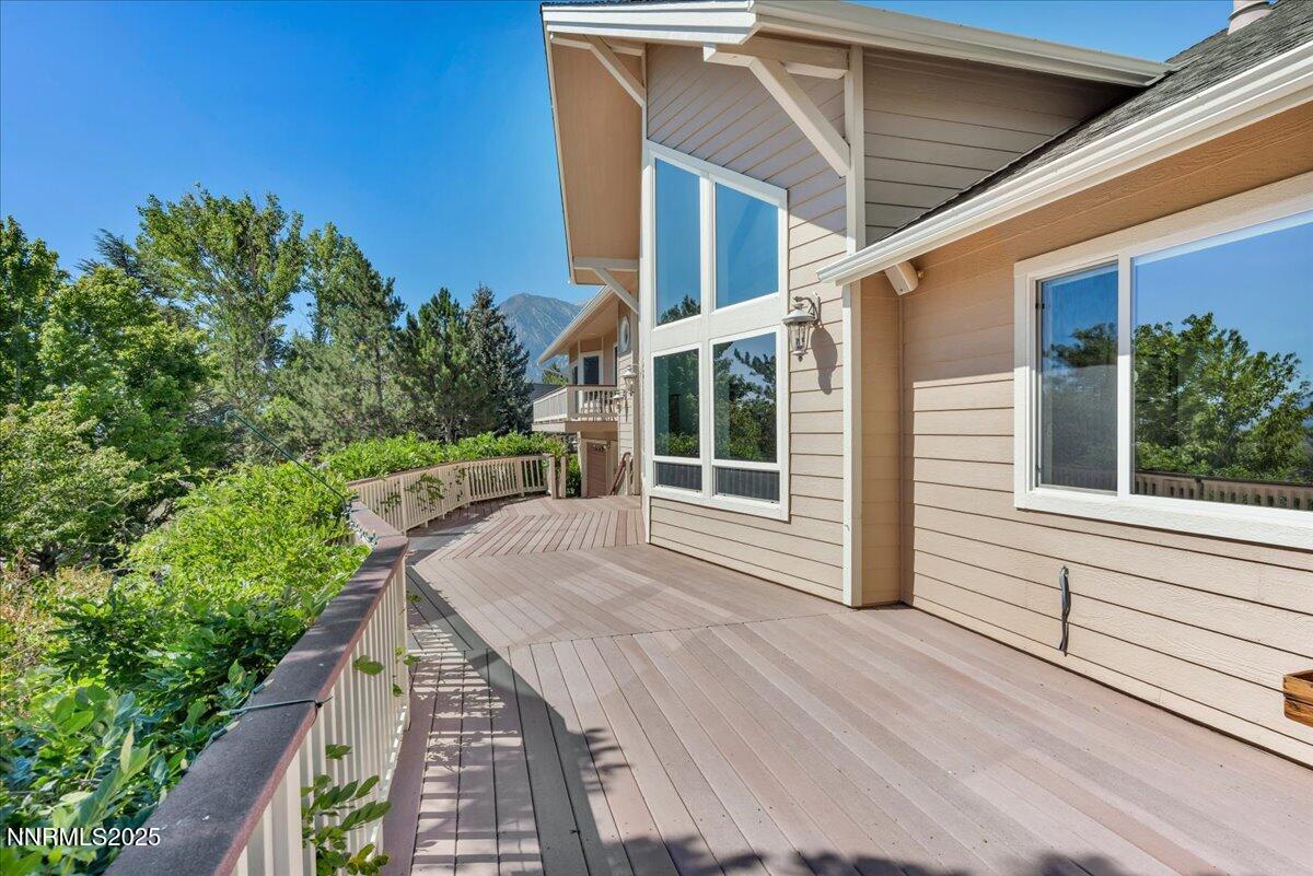 1272 Kingsbury Grade Road Gardnerville, NV 89460 - Photo 3 of 80 003