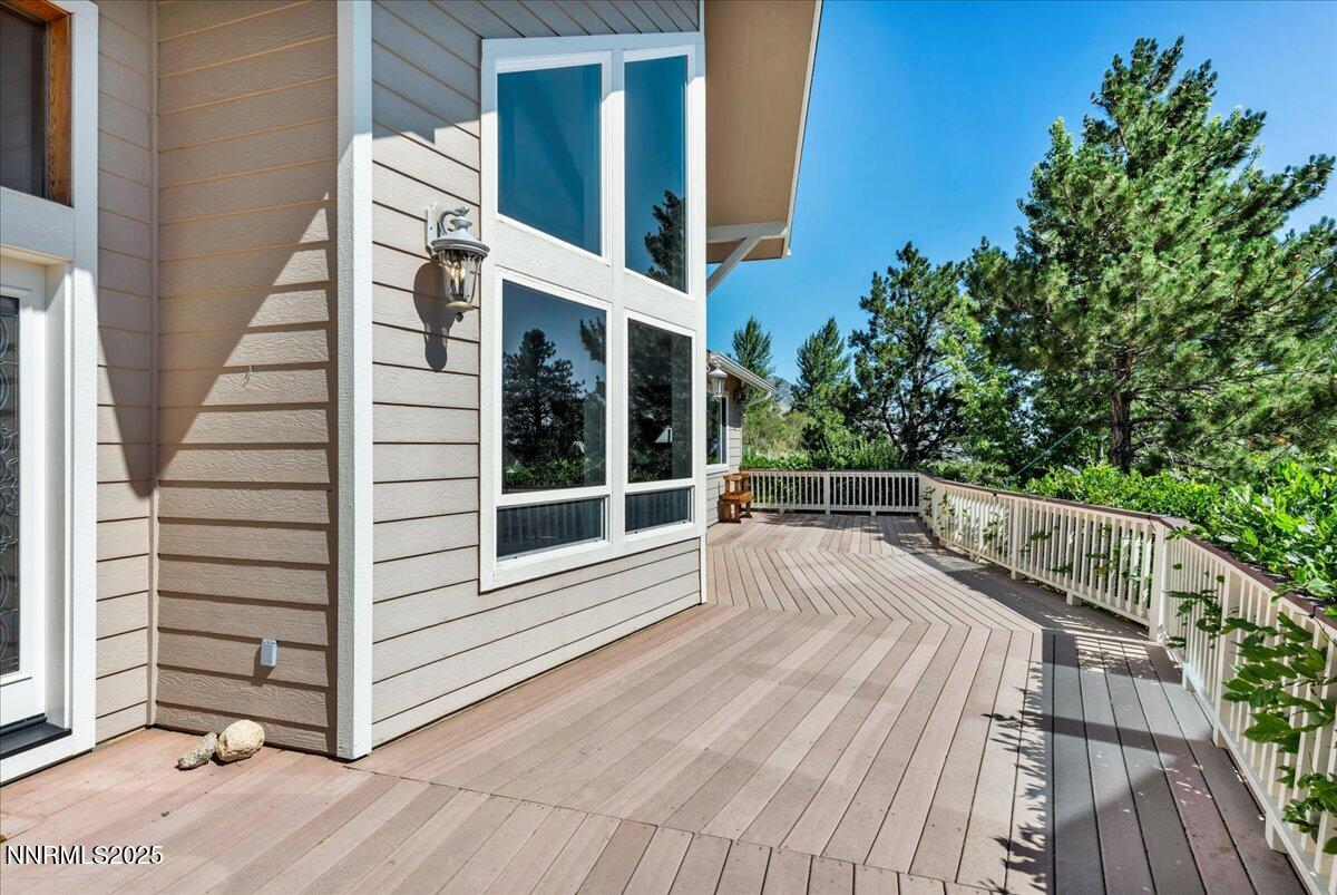 1272 Kingsbury Grade Road Gardnerville, NV 89460 - Photo 4 of 80 004