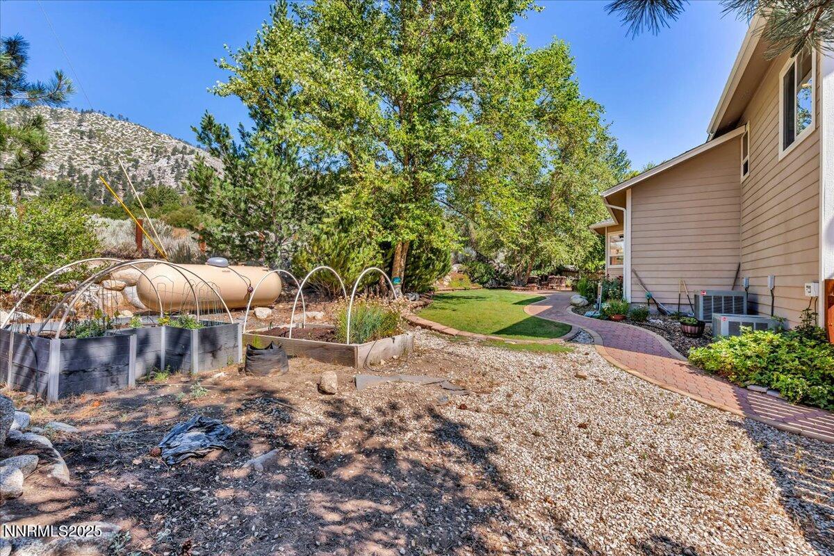 1272 Kingsbury Grade Road Gardnerville, NV 89460 - Photo 53 of 80 052