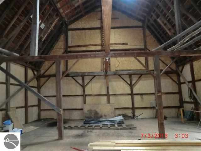 4068 Raymond Road Frankfort, MI 49635 - Photo 13 of 40