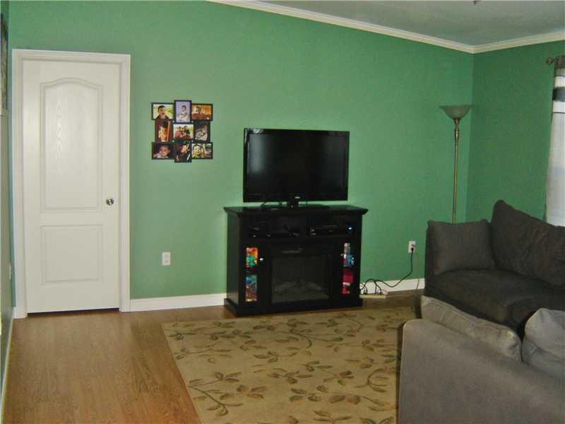 693 Strip Road Fort Kent, ME 04743 - Photo 9 of 32 Living Room.