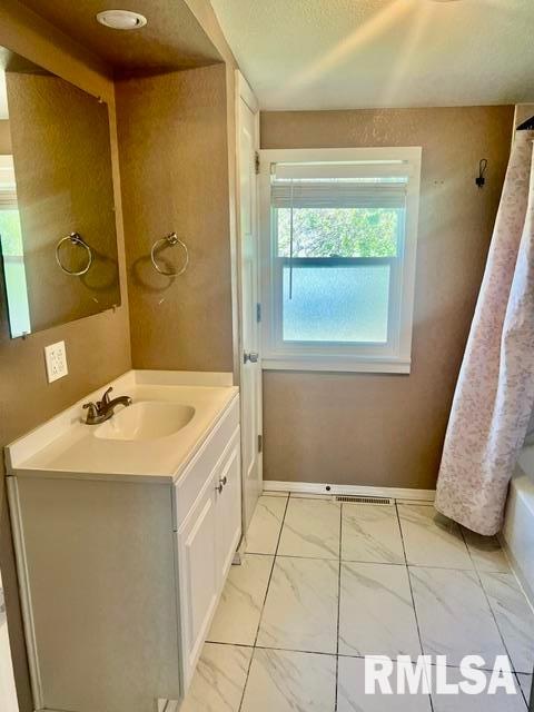 636 North 8th Avenue Canton, IL 61520 - Photo 24 of 33