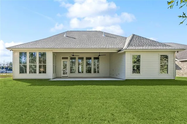 $609,900 | 1613 Sweet Pea Court, Madisonville, LA 70447