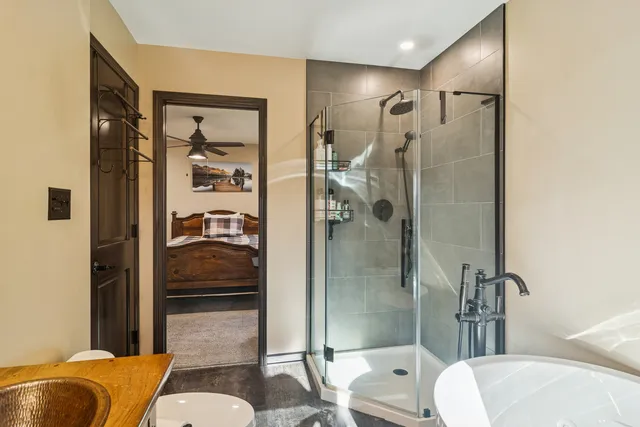 $374,500 | 9510 Martin Drive, Spring Grove, IL 60081