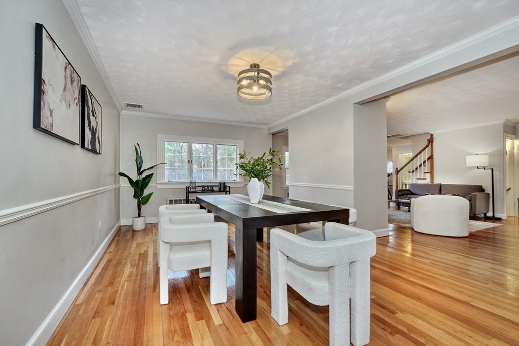 34 Fells Road Winchester, MA 01890 - Photo 14 of 42 Gallery Image 14