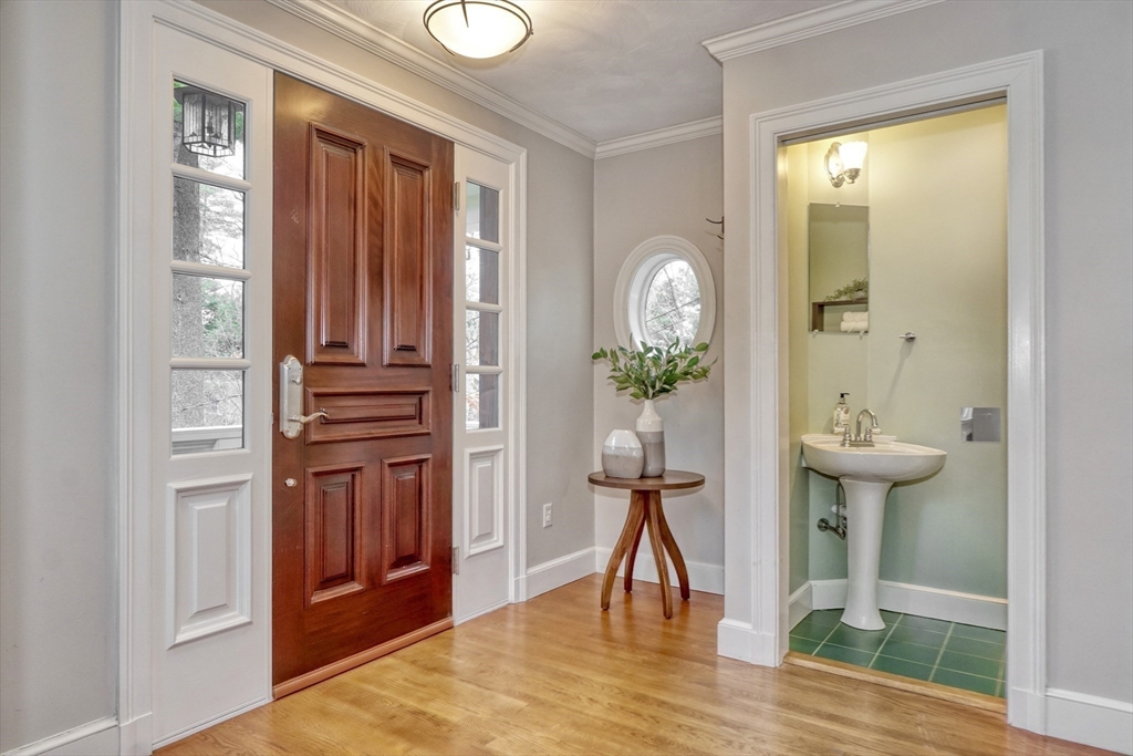 34 Fells Road Winchester, MA 01890 - Photo 17 of 42 Gallery Image 17