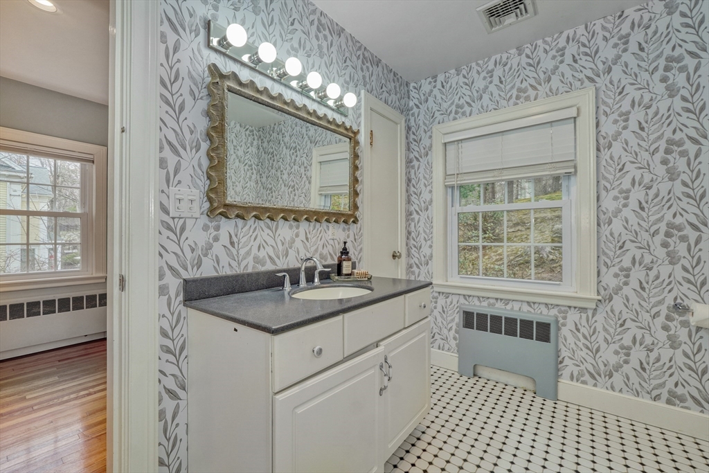 34 Fells Road Winchester, MA 01890 - Photo 24 of 42 Gallery Image 24