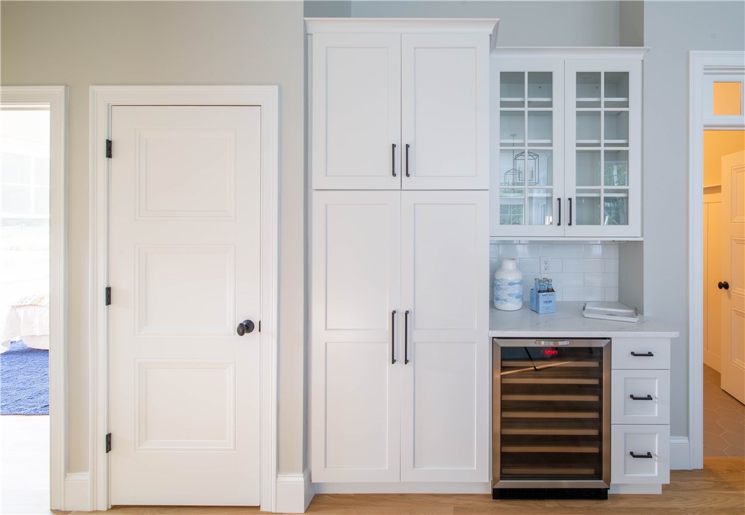 2400 Division Road East Greenwich, RI 02818 - Photo 9 of 16