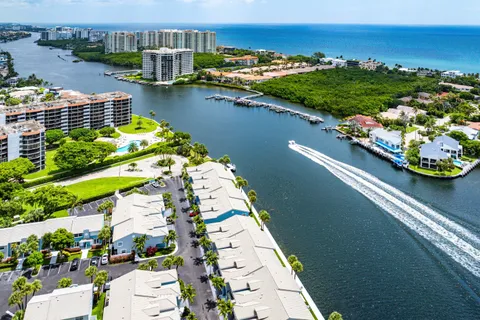 $1,150,000 | 900 Jeffery Street, Boca Raton, FL 33487