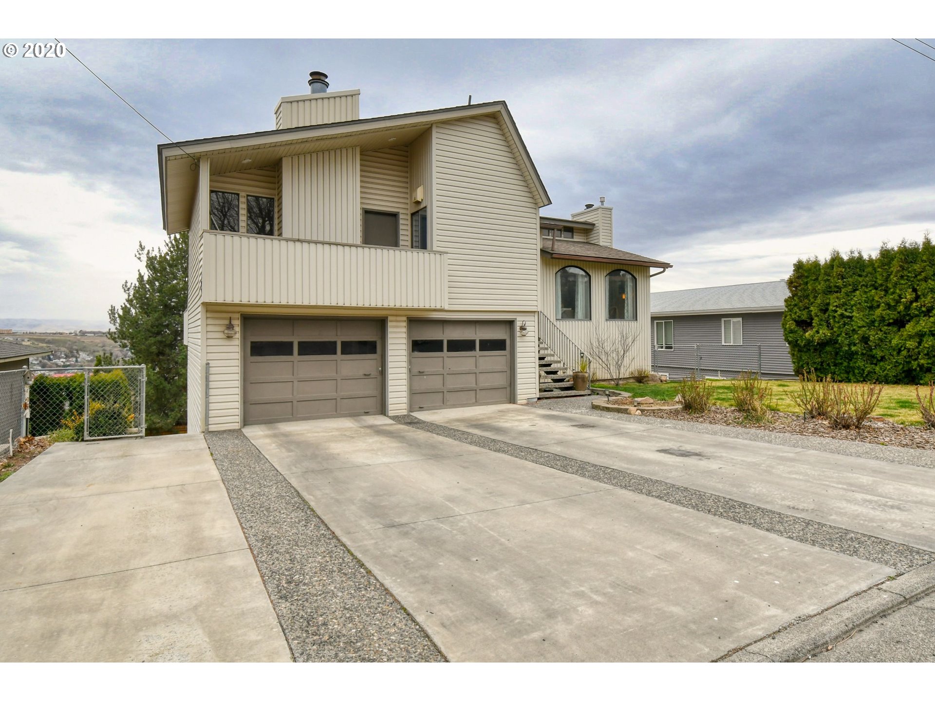 302 Northwest Ingram Lane Pendleton, OR 97801 - Photo 2 of 32 Gallery Image 2