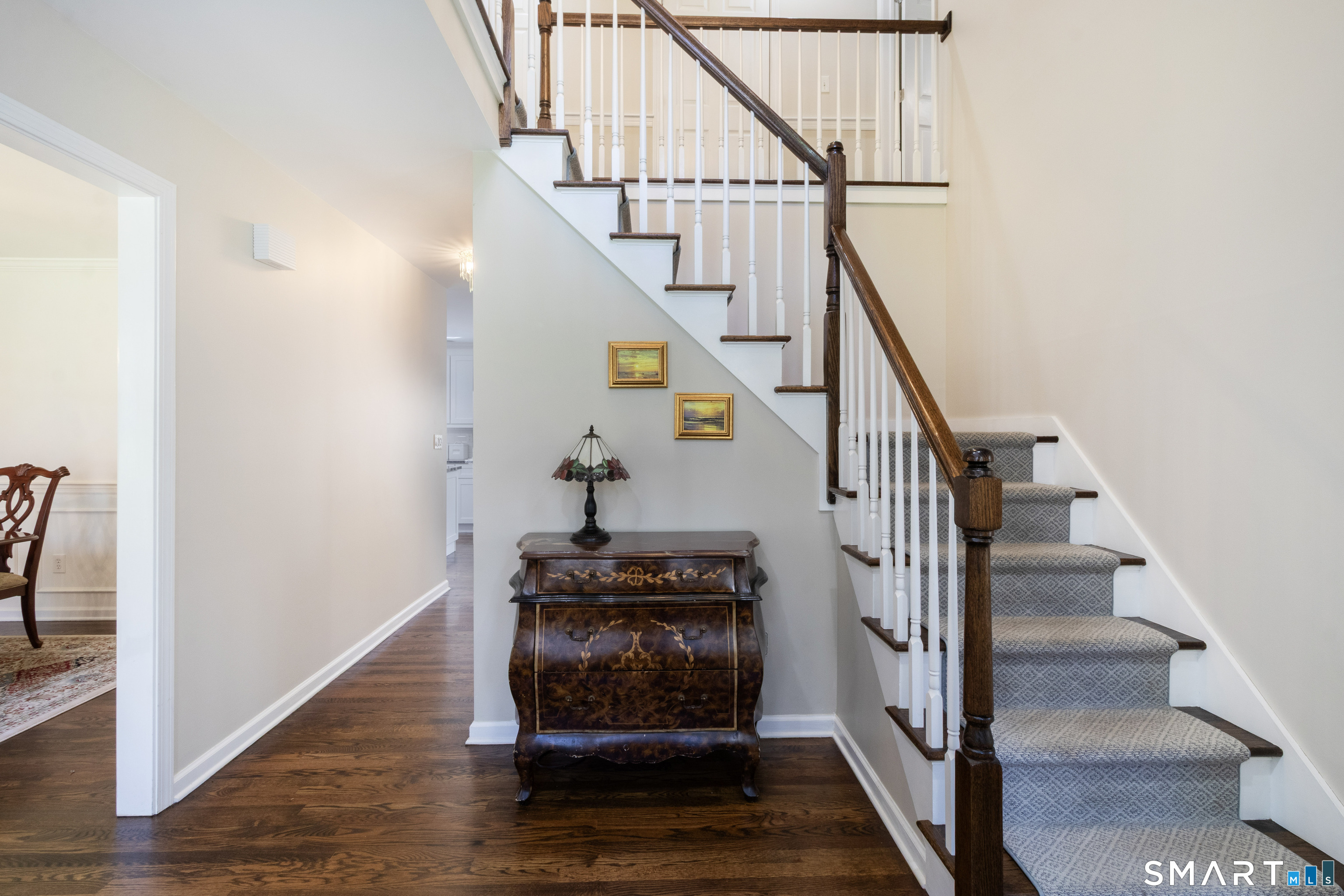 51 Fawn Hill Road Killingworth, CT 06419 - Photo 4 of 37 Detailed staircase