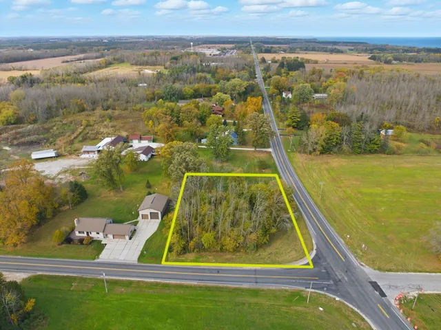 $35,000 | Lt0 Playbird Road Northwest, Unit LT1, Sheboygan, WI 53083