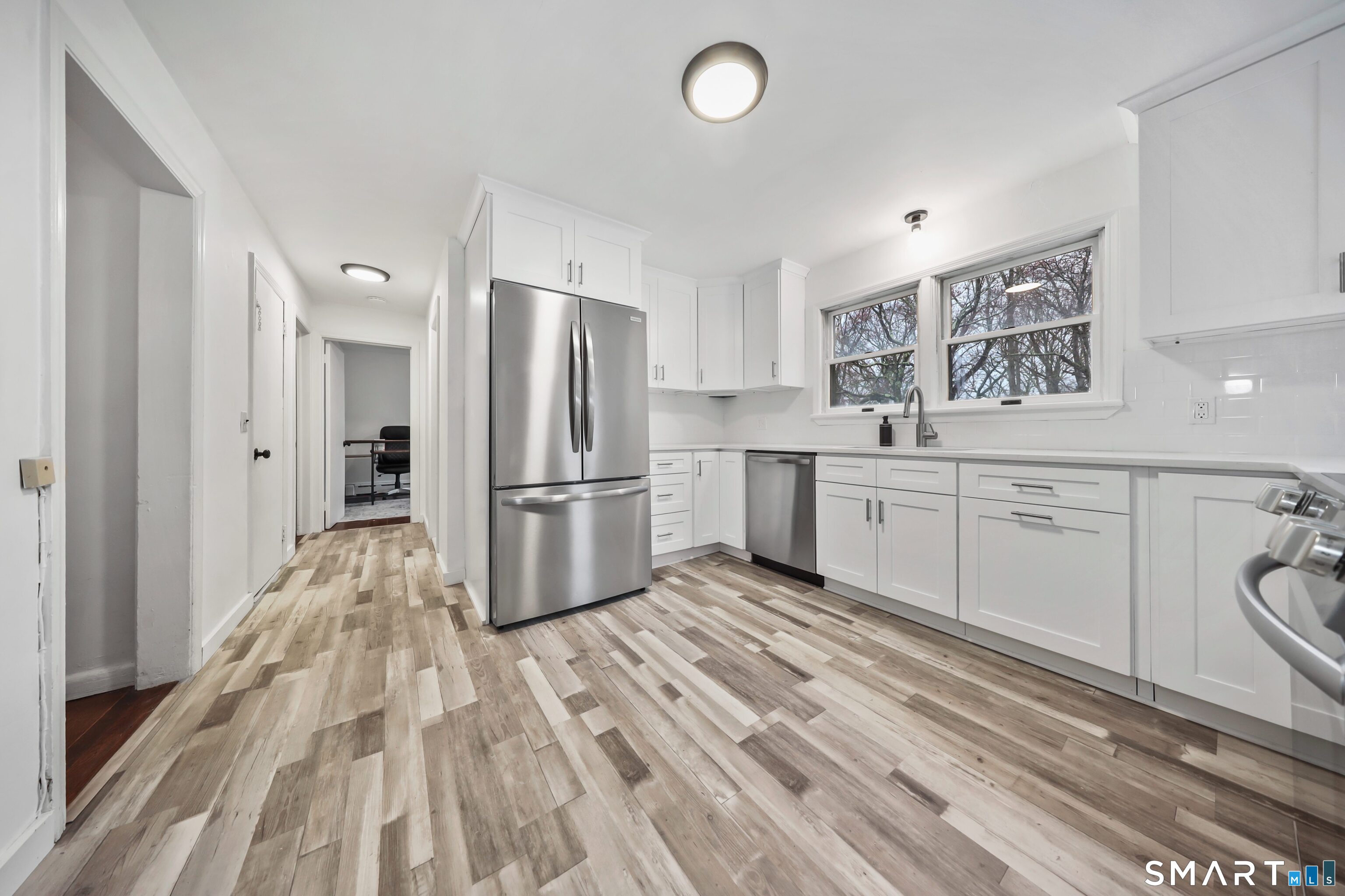 126 Main Street North Bethlehem, CT 06751 - Photo 11 of 38