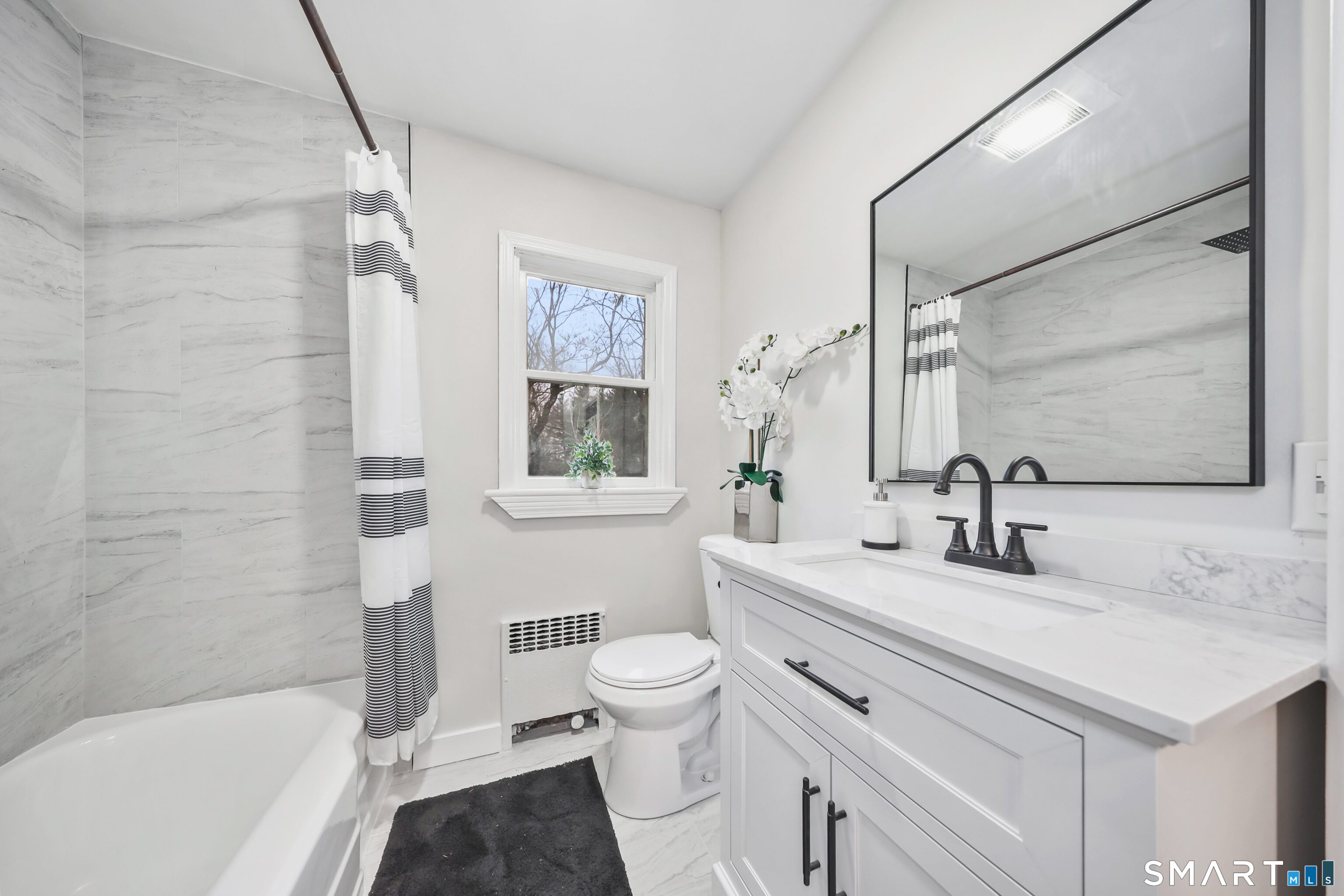 126 Main Street North Bethlehem, CT 06751 - Photo 17 of 33