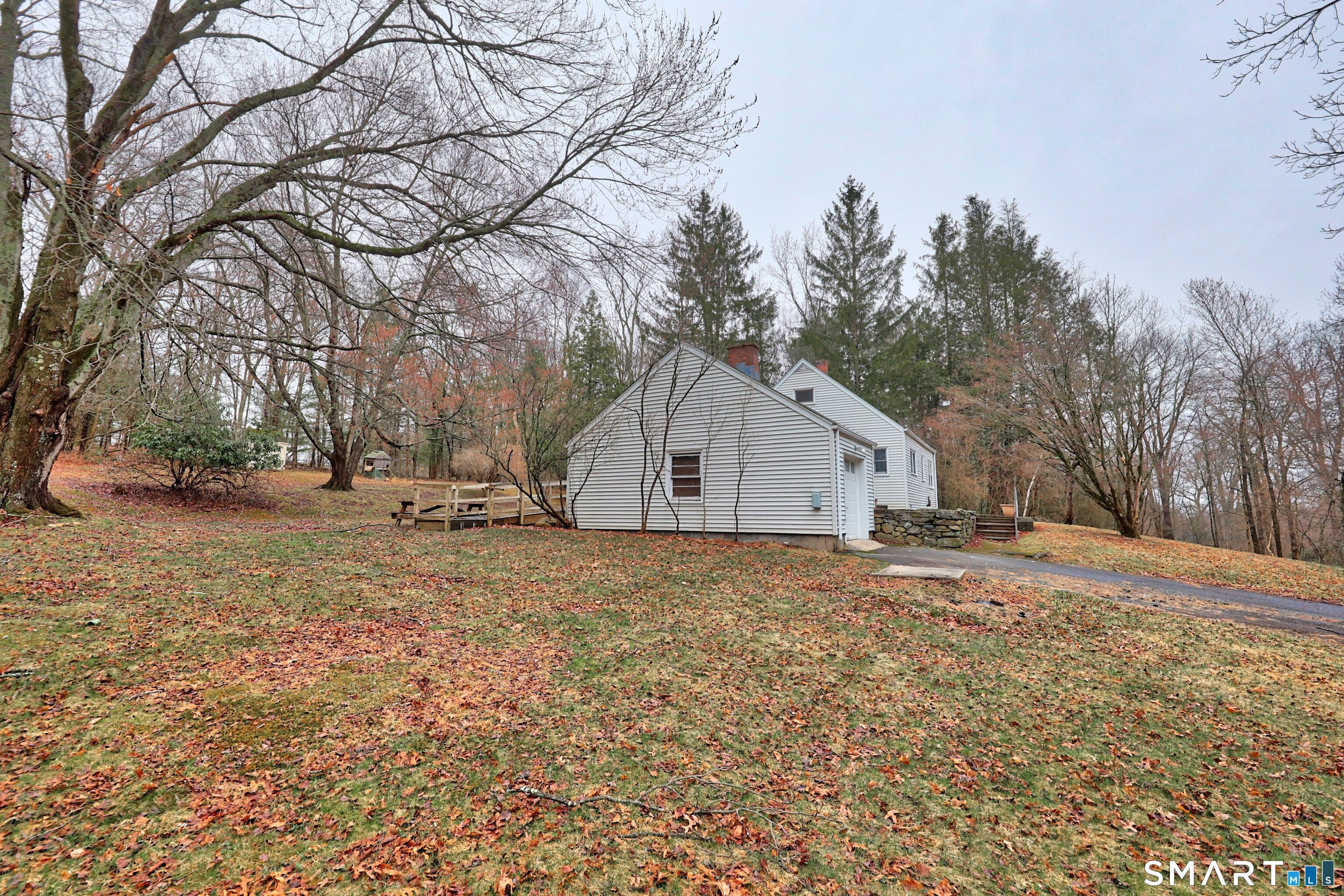 126 Main Street North Bethlehem, CT 06751 - Photo 33 of 38