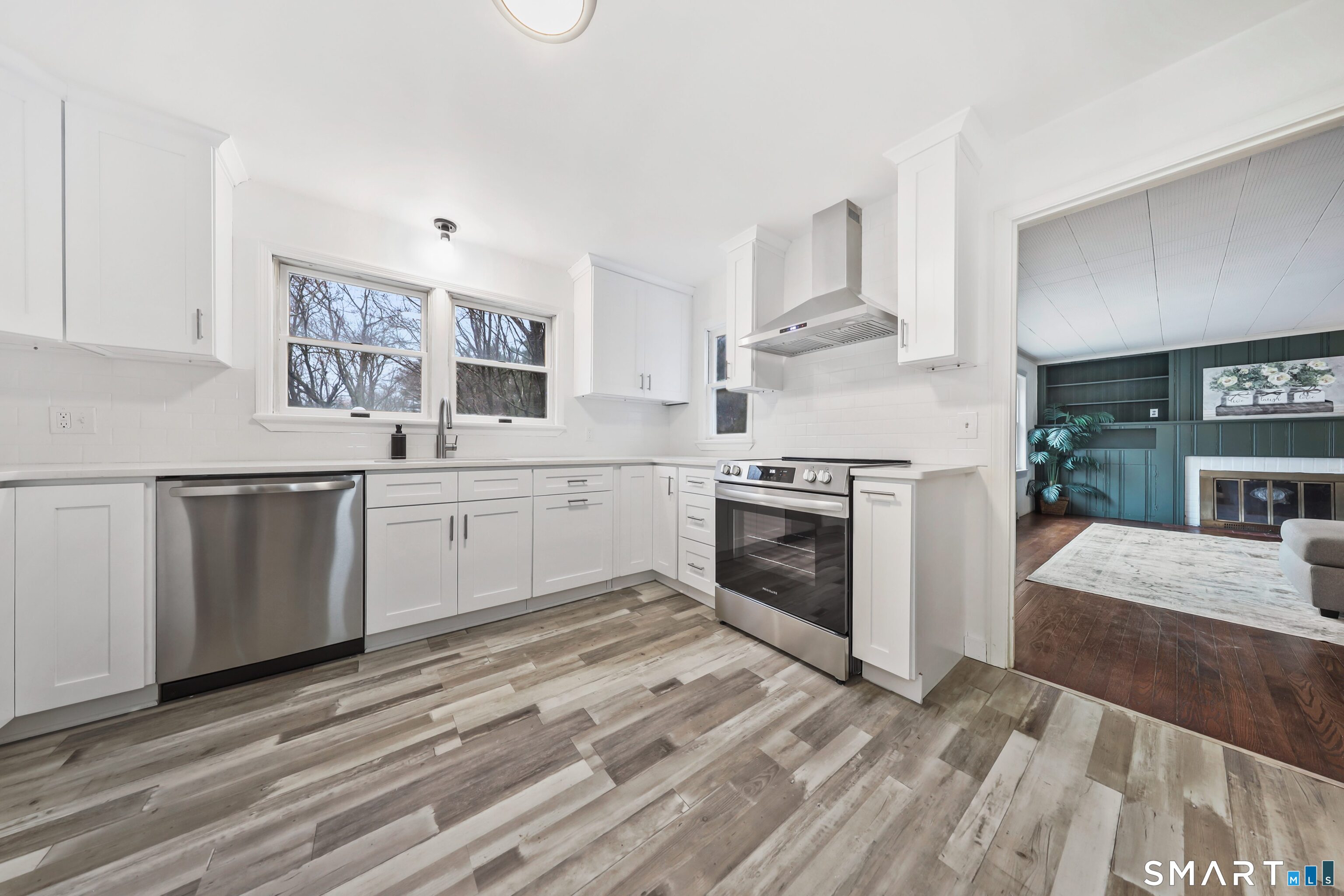 126 Main Street North Bethlehem, CT 06751 - Photo 6 of 33