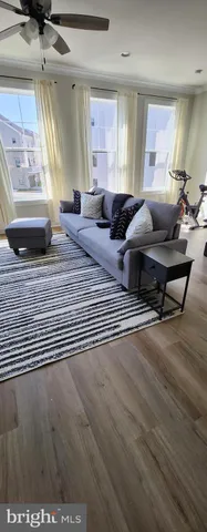 $3,400 | 219 Willis Street, Fredericksburg, VA 22401