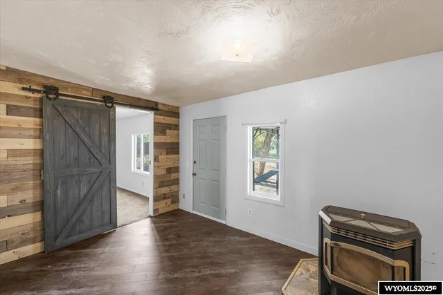 $265,000 | 276 North 6th Avenue, Mills, WY 82604