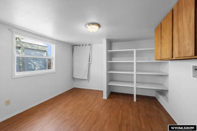 $265,000 | 276 North 6th Avenue, Mills, WY 82604