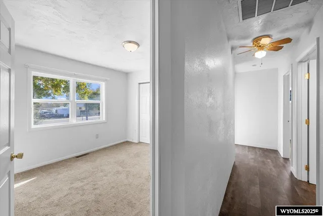 $265,000 | 276 North 6th Avenue, Mills, WY 82604