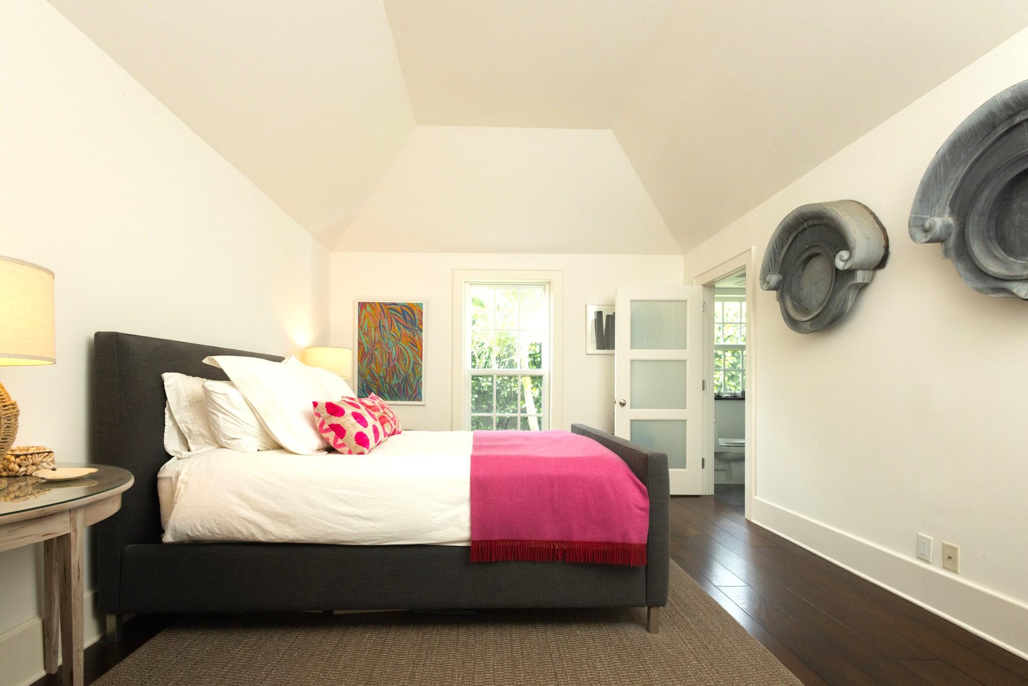 6880 North Ocean Boulevard, Unit 22 Ocean Ridge, FL 33435 - Photo 15 of 21 NM 22 Guest Bedroom1