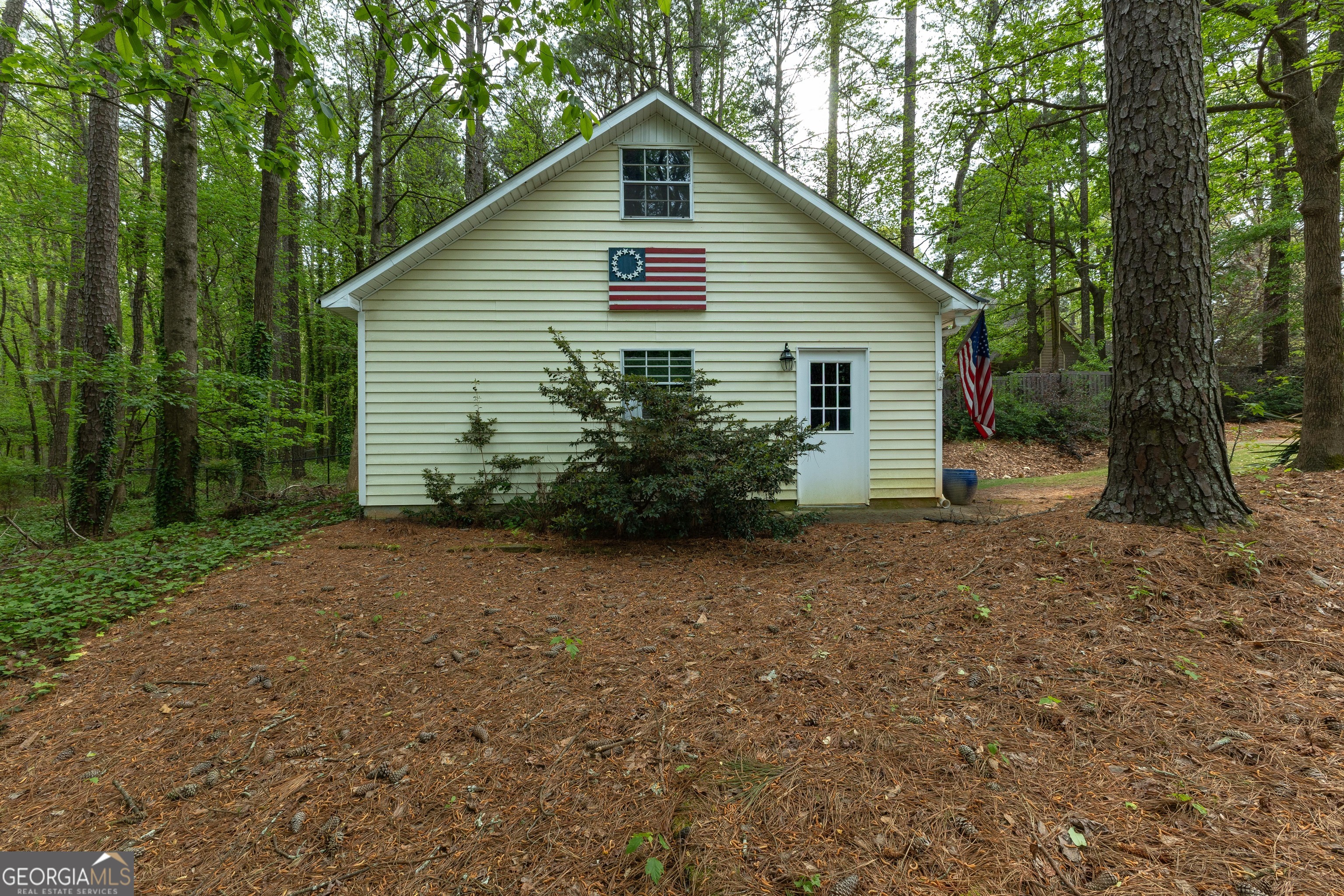 175 Weeping Willow Way Tyrone, GA 30290 - Photo 52 of 59 a view of a house with backyard and garden