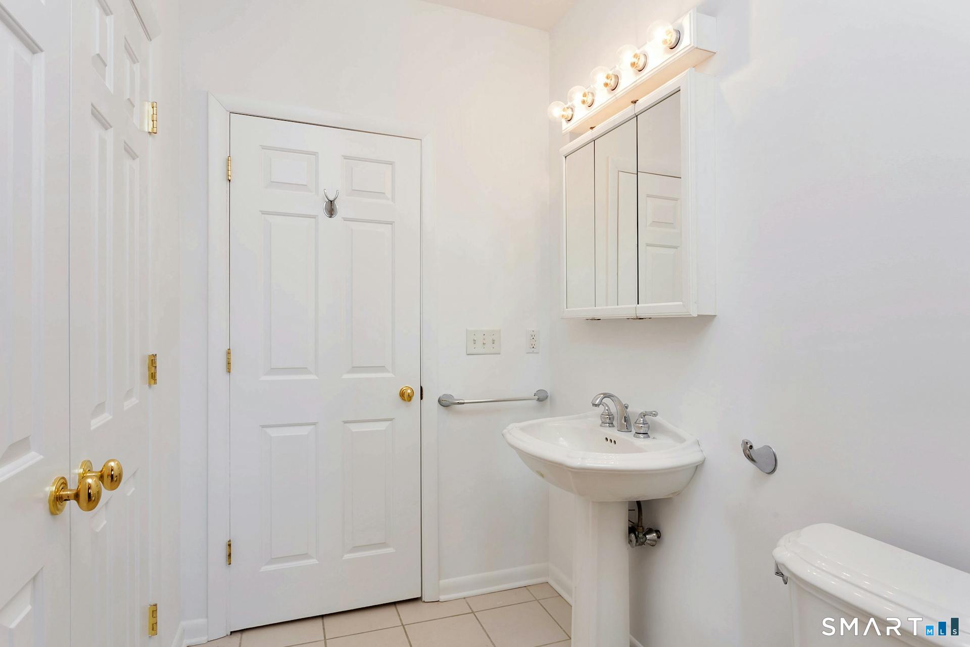 192 Frenchtown Road Bridgeport, CT 06606 - Photo 12 of 22 Lower level half bath