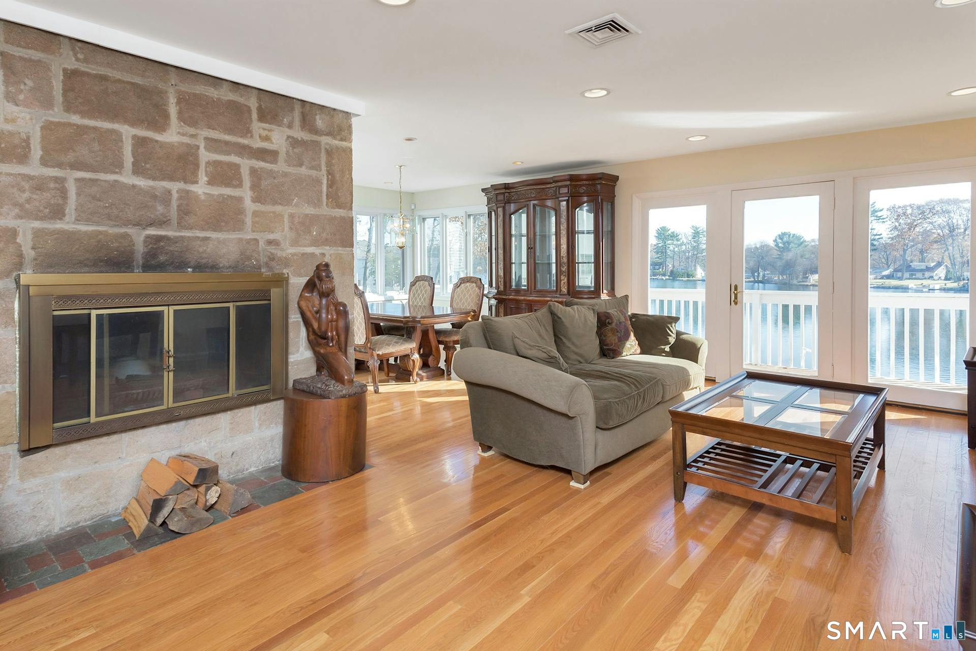 192 Frenchtown Road Bridgeport, CT 06606 - Photo 18 of 22