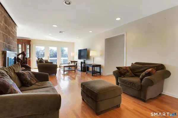 $4,200 | 192 Frenchtown Road, Bridgeport, CT 06606