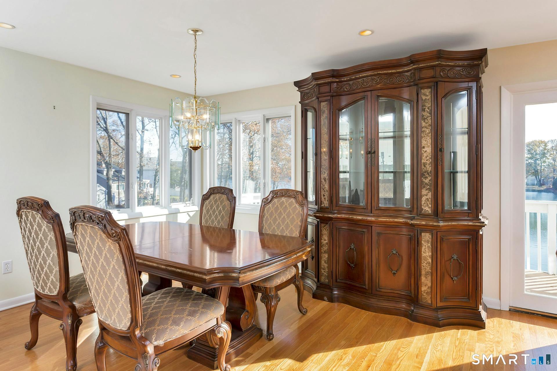 192 Frenchtown Road Bridgeport, CT 06606 - Photo 5 of 22