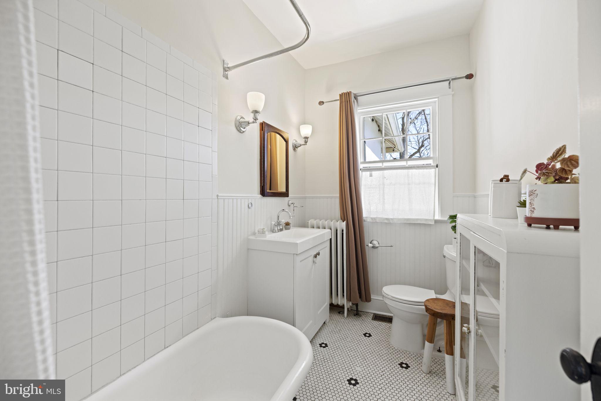 38 Hickory Avenue Takoma Park, MD 20912 - Photo 16 of 41