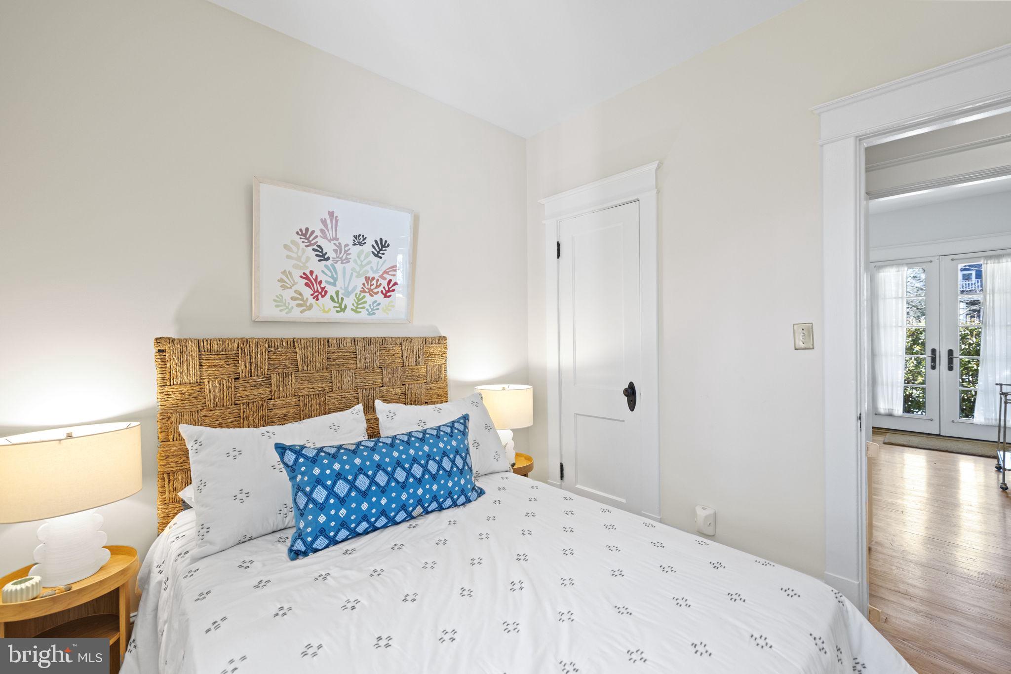 38 Hickory Avenue Takoma Park, MD 20912 - Photo 18 of 41