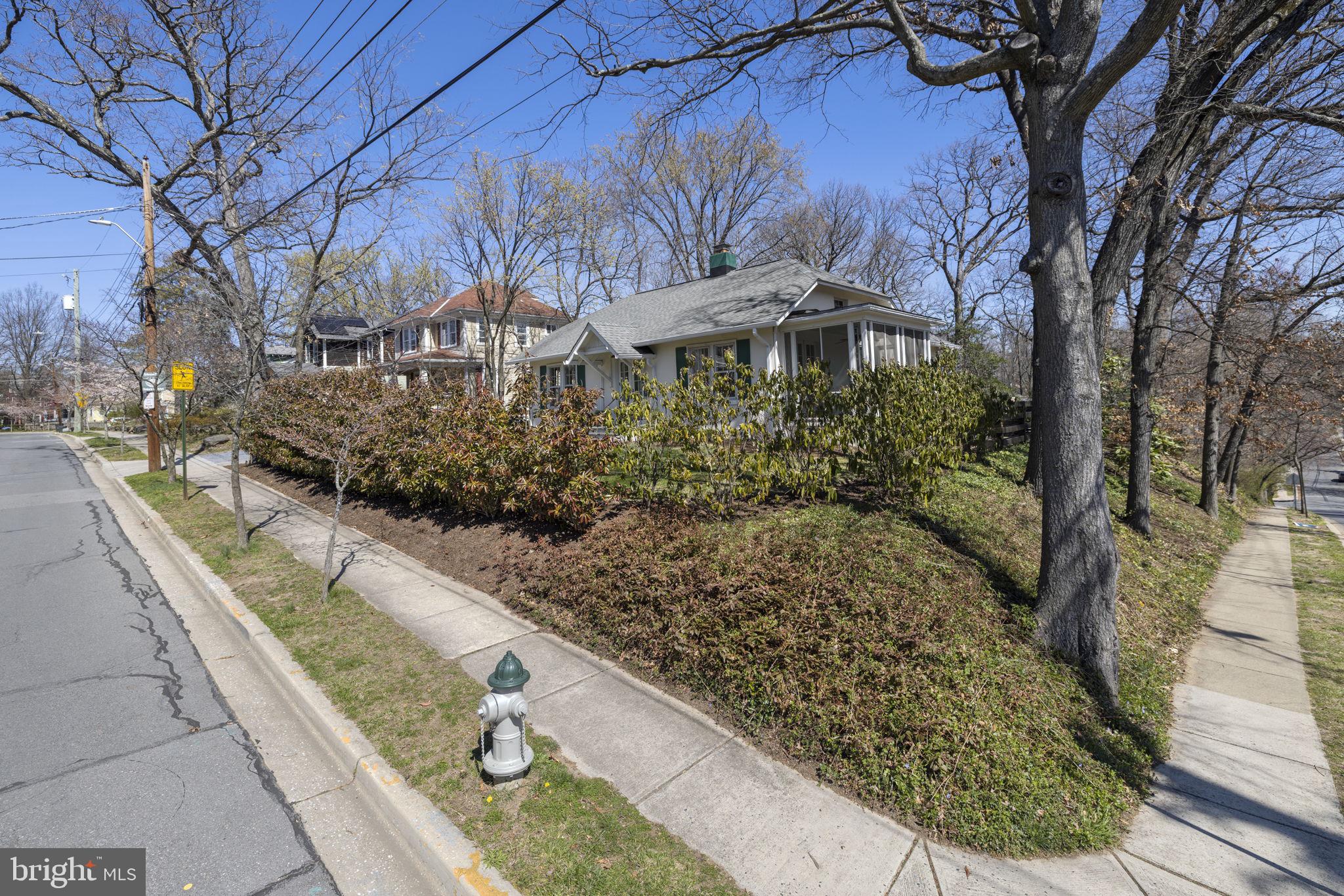 38 Hickory Avenue Takoma Park, MD 20912 - Photo 31 of 41